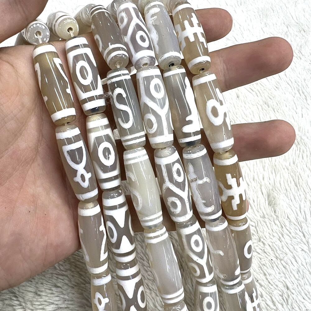 30mm White Tibentan 12 Pattern - Jewelry Making Store recensie en prijs